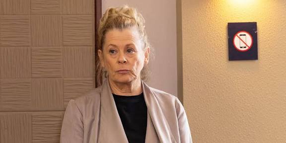 Coronation Street star speaks out after sparking on-set feud rumours
